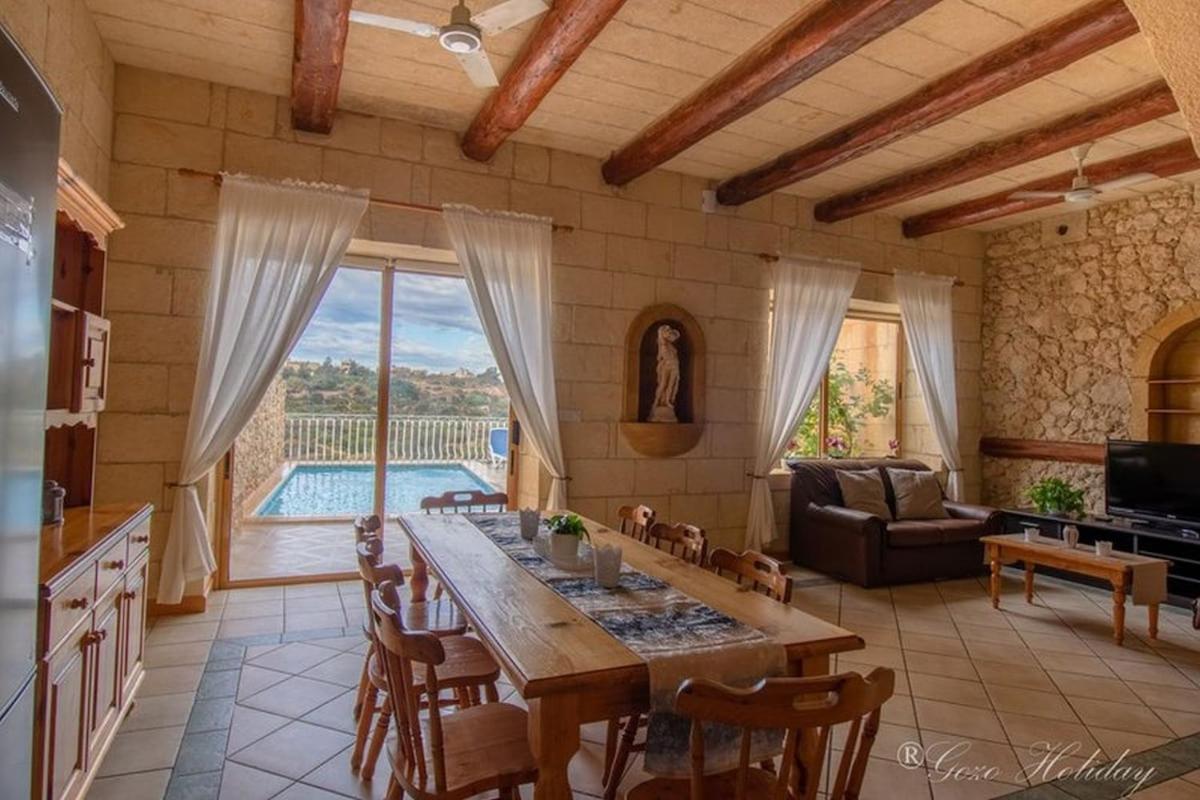 Bed and Breakfast Hibiscus Xagħra Esterno foto